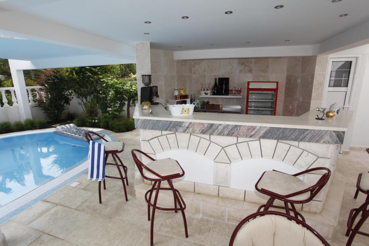 Perovic Apartment Budva